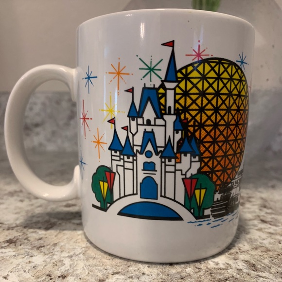 DISNEY Vintage EPCOT Magic Kingdom Coffee Cup Mug Mickey Mouse “I Love Grandma” - Picture 3 of 6